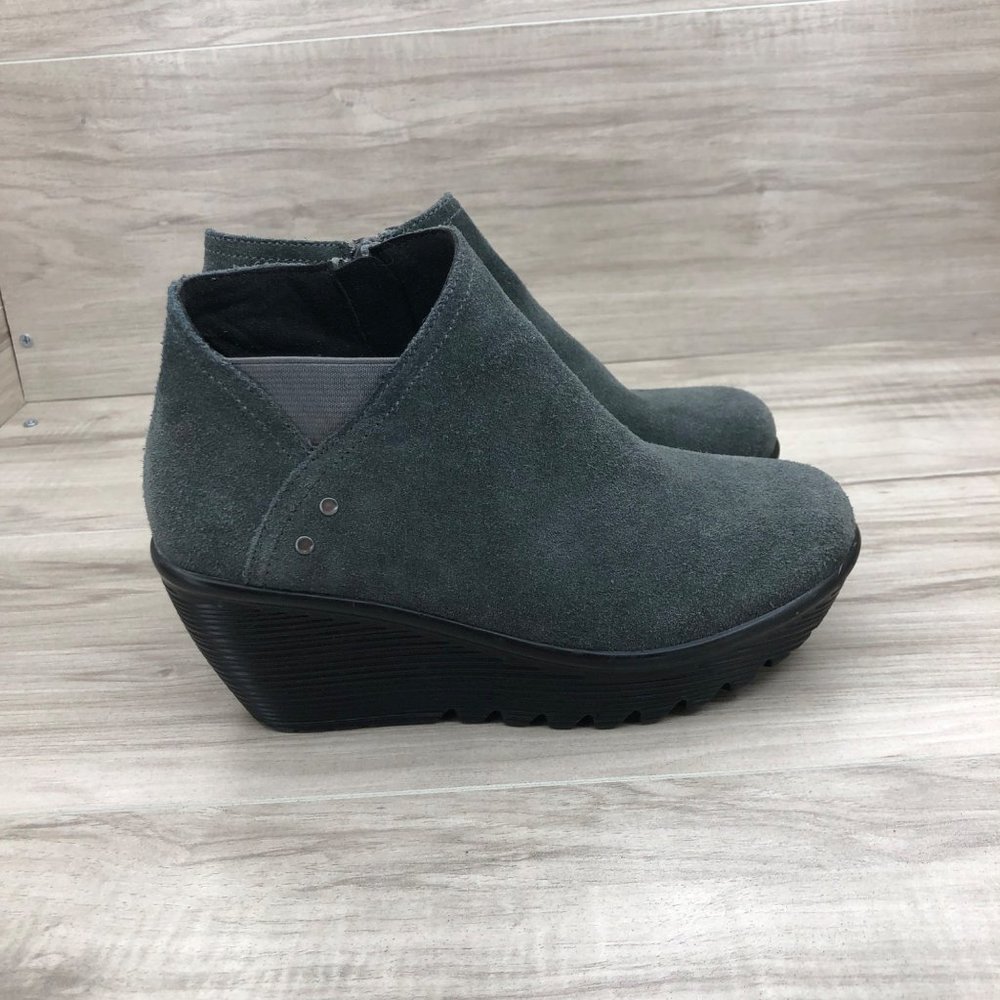Skechers Wedge Booties Women's 5 Gray Suede Zip Ankle Boots Shoes